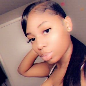 Meet your Posher, Tiera